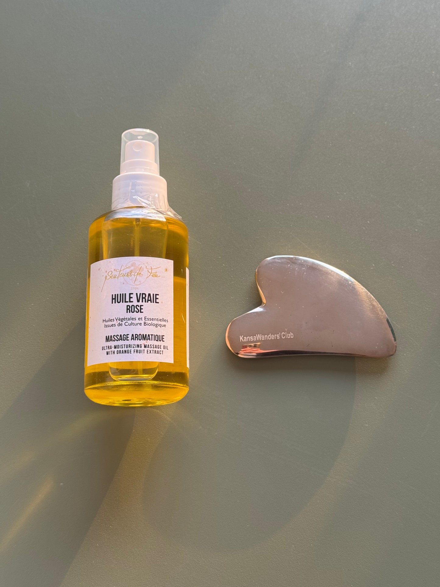 Gua Sha et Huile de "Rose" - Massage et Auto-Massage