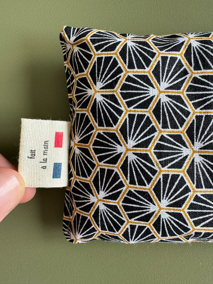 Coussin de relaxation pour les yeux